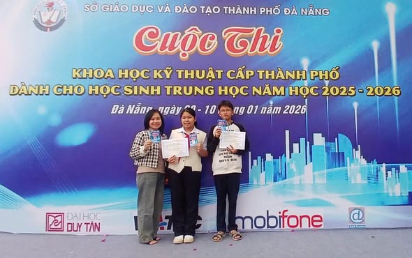 Chúc mừng thành tích tại cuộc thi Khoa học kỹ thuật cấp thành phố, Năm học 2025 – 2026